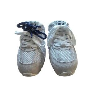 N.B. Miu Miu White 530 SL Women IT Size 39/ US Size 8 (NEW W/O BOX)